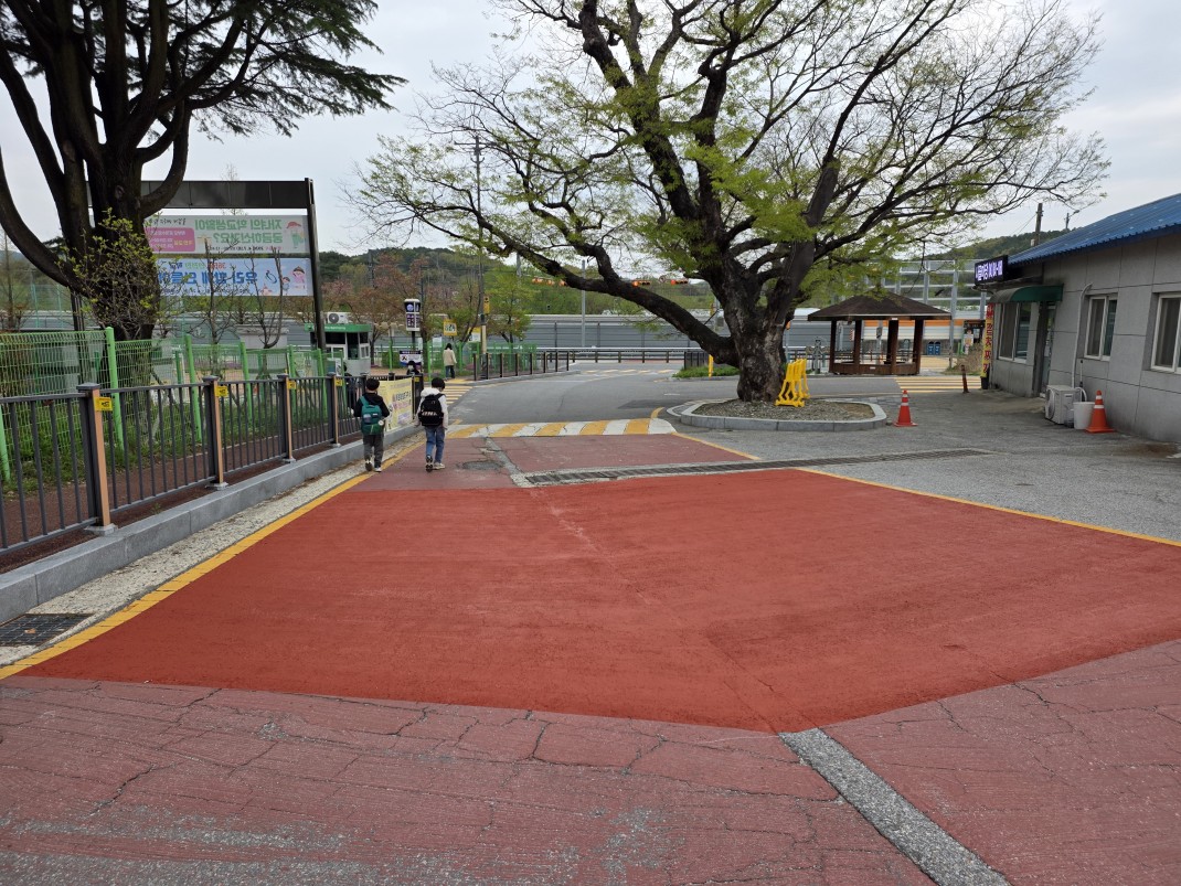 caff27447ba28f818e86d9fa54eebf7a_1777270500_6388.jpg